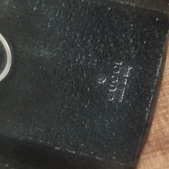 GUCCI key ring like Brandnew Condition - Picture 6 of 8